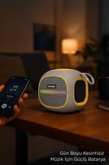 Bluetooth Hoparlör Taşınabilir Kablosuz Speaker FM Radyo USB TF Kart 5W D90 Gri