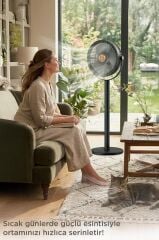Güneş Panelli Vantilatör Şarjlı Ampüllü 5 Kademeli Taşınabilir Ayarlanabilir Kablosuz Fan F48 Siyah