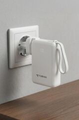 Taşınabilir Batarya 10000 Mah Type-C Hızlı Şarj Dijital Göstergeli 22,5W Powerbank TRM-1017 Beyaz