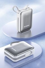 Taşınabilir Batarya 10000 Mah Type-C Lightning Hızlı Şarj Dijital Göstergeli 45W Powerbank TRM-1018 Beyaz