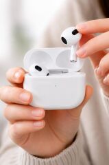 3.Nesil IOS VE ANDROID UYUMLU Silikonsuz Kılıf Hediyeli Bluetooth Kulaklık Trm-Air3