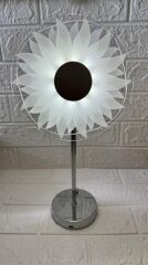 Ayçiçek Kristal Elmas Masa Lambası Led Işıklı Şarjlı Dokunmatik Akrilik Gece Lambası LW-17