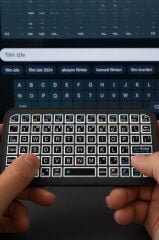 Kablosuz Klavye Rgb Işıklı Bluetooth Mini Klavye M7 Siyah